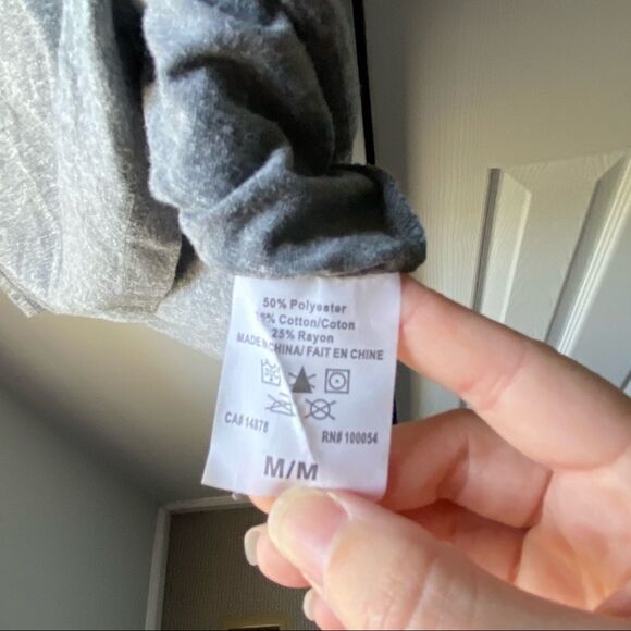 Toronto Raptors Heather V neck short sleeve tee M - Picture 4 of 5